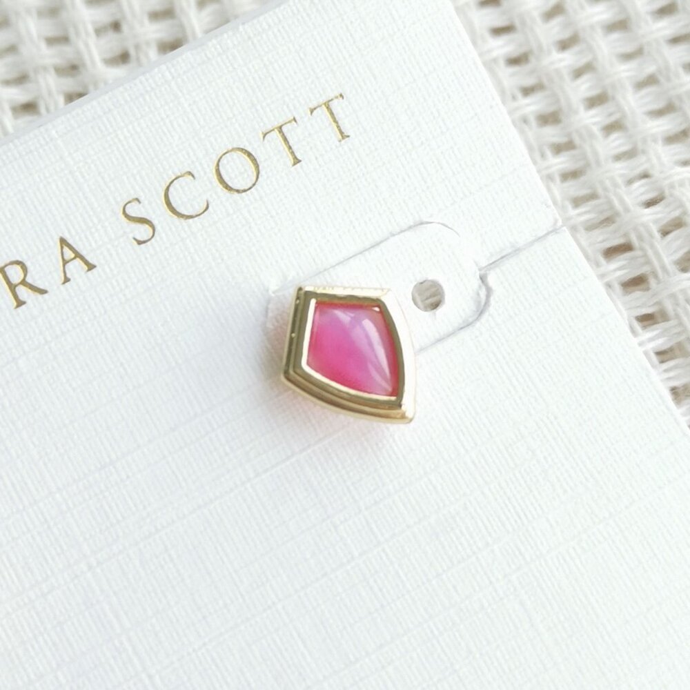 Kendra Scott Monica Light Burgundy Illusion Stud Earrings in Gold - Picture 2 of 4
